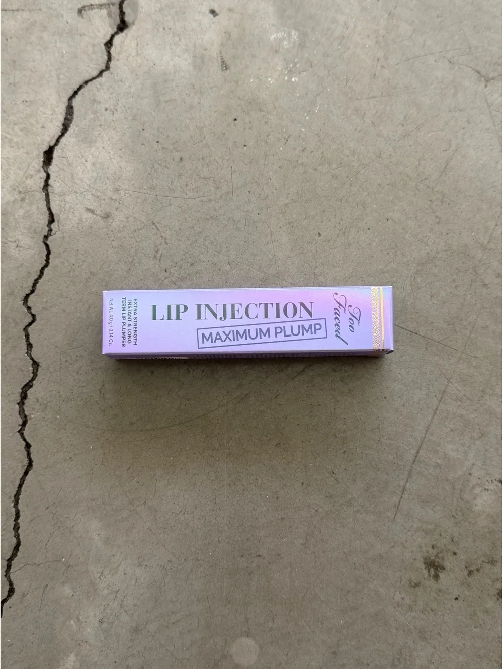 Too Faced / Lip Injection Maximum Plump / Blueberry Buzz